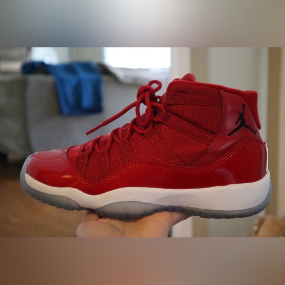 Air Jordan 11